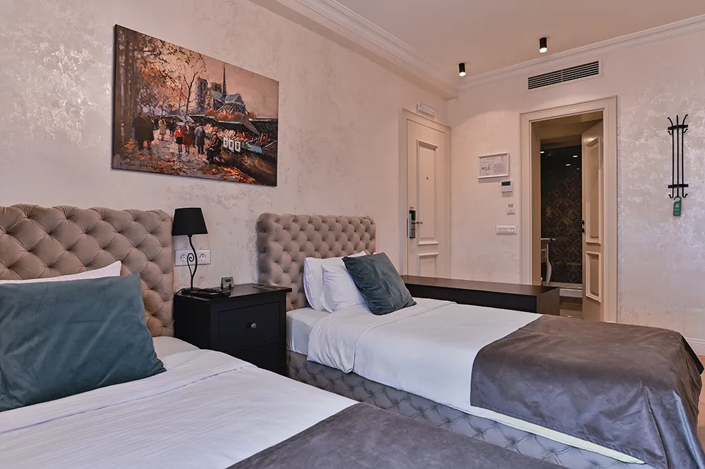 Garni Hotel Astral Park 客房
